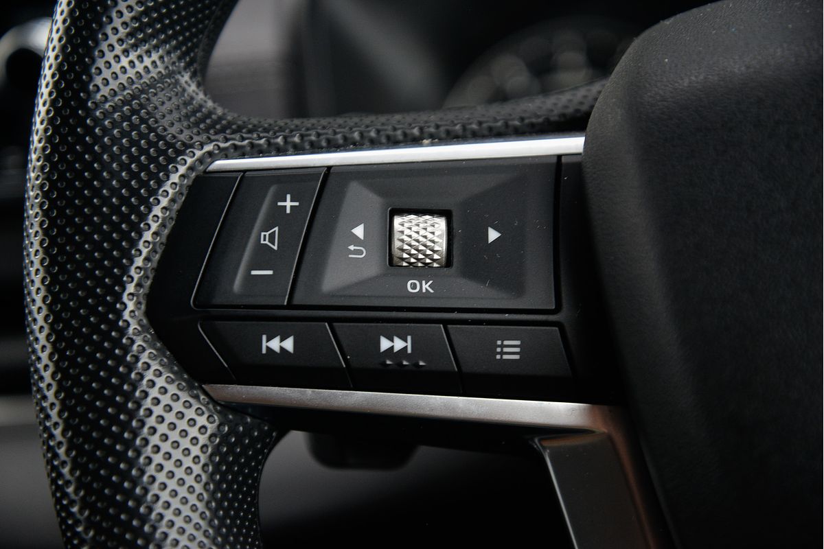 2024 Mitsubishi Outlander ES ZM