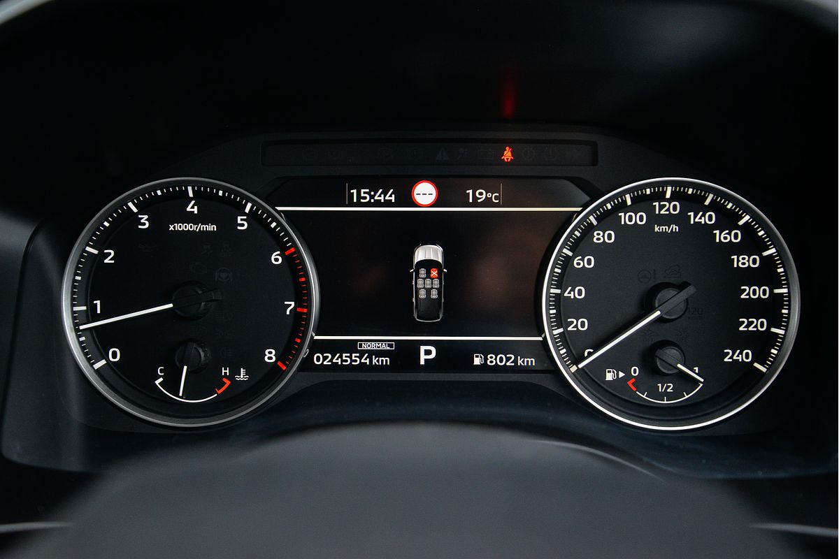 2024 Mitsubishi Outlander ES ZM