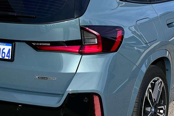 2023 BMW iX1 xDrive30 M Sport U11