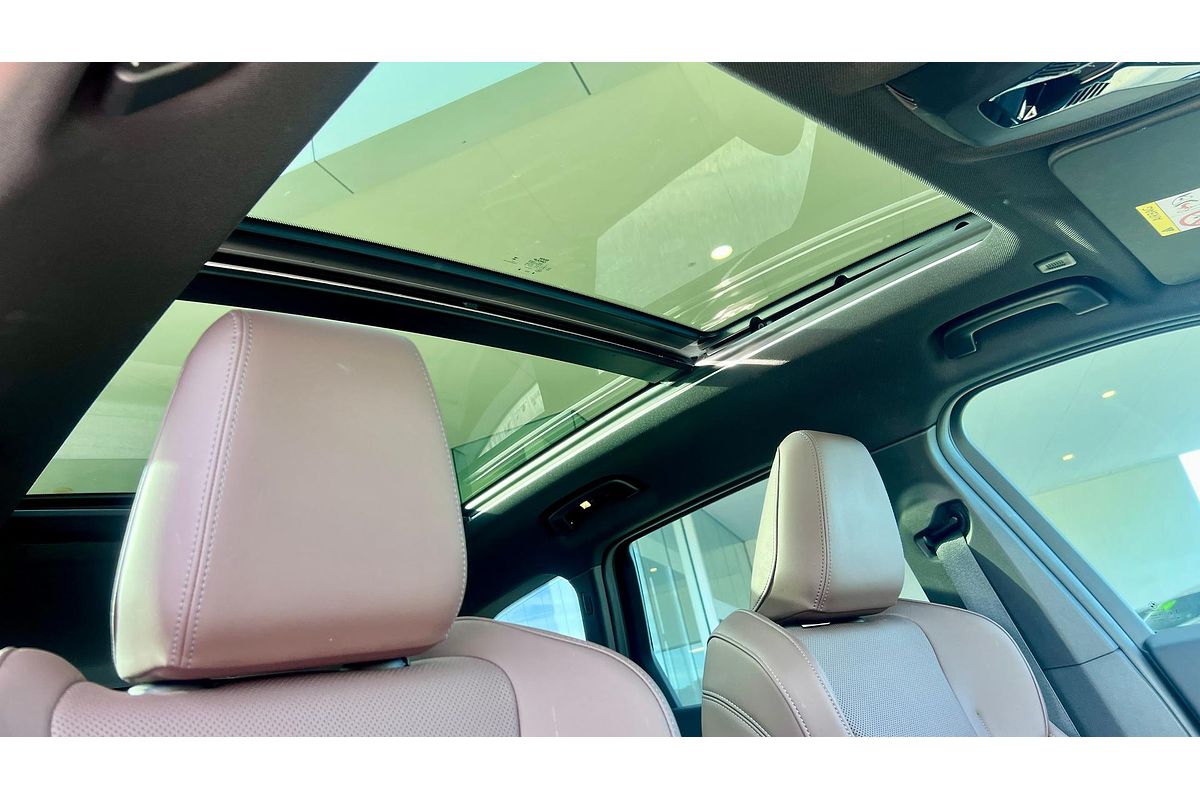 2023 BMW iX1 xDrive30 M Sport U11