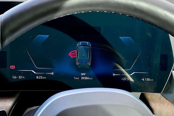 2023 BMW iX1 xDrive30 M Sport U11
