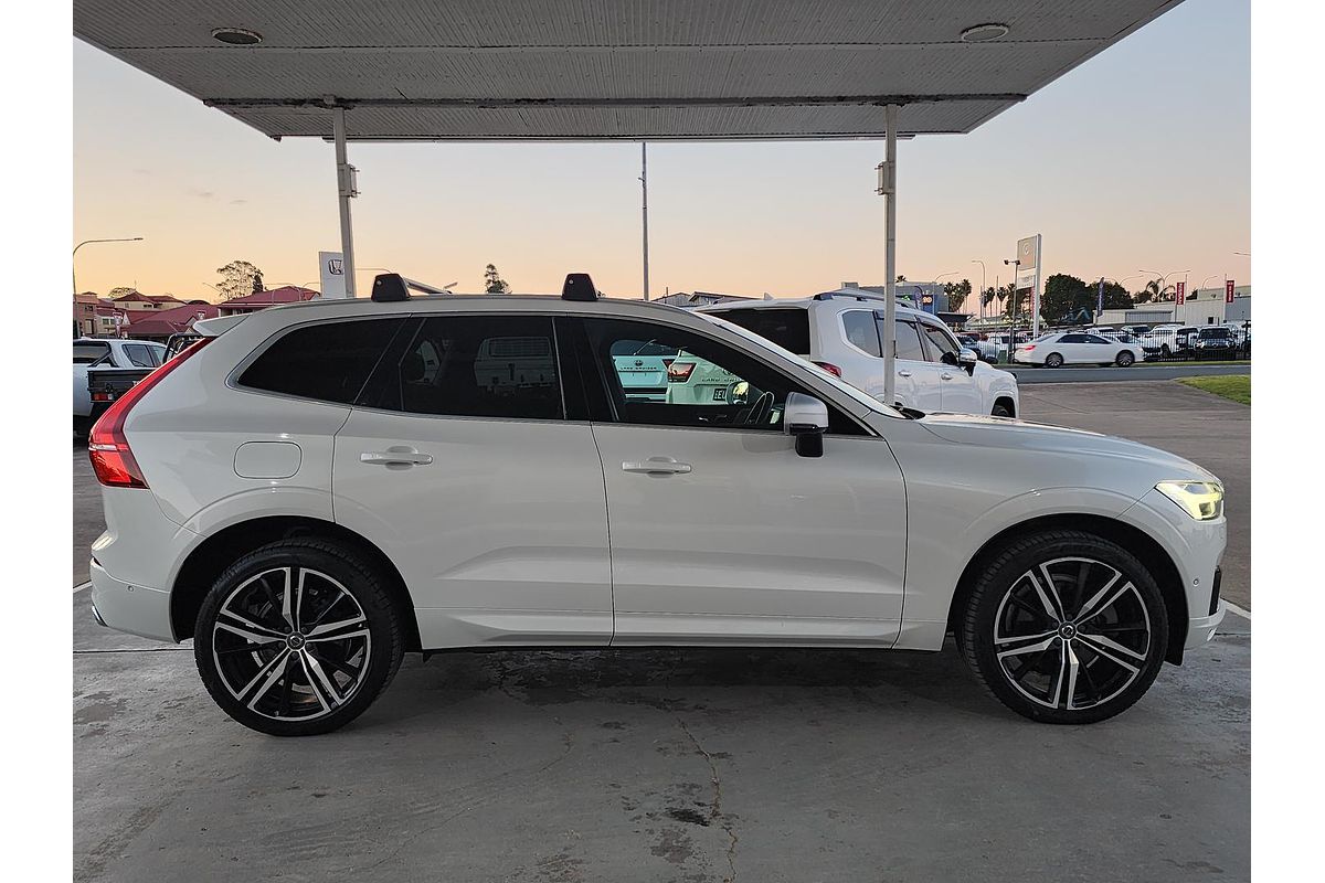2018 Volvo XC60 T8 R-Design