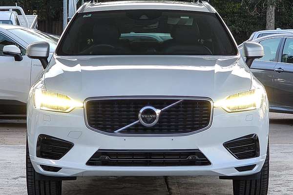 2018 Volvo XC60 T8 R-Design