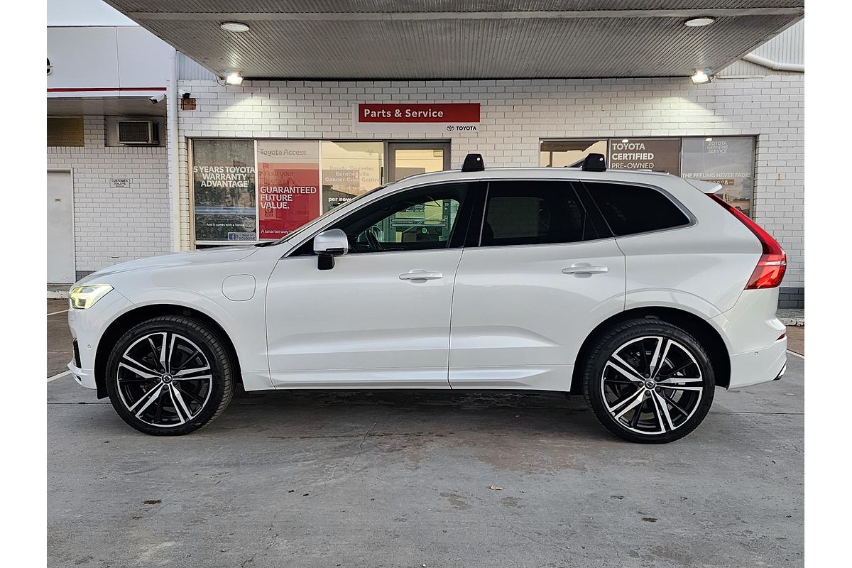 2018 Volvo XC60 T8 R-Design