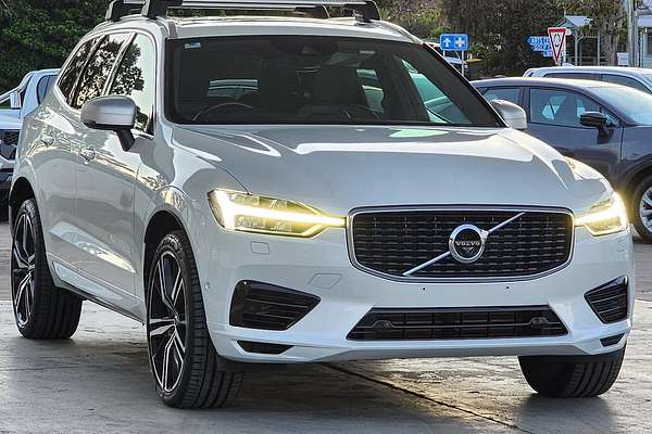 2018 Volvo XC60 T8 R-Design