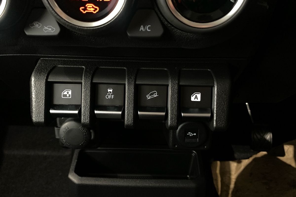 2024 Suzuki Jimny GLX GJ