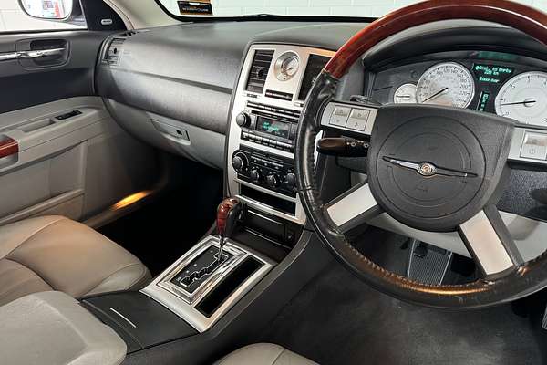 2006 Chrysler 300 C 3L Turbo Diesel Sedan