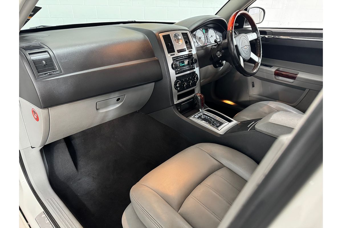 2006 Chrysler 300 C 3L Turbo Diesel Sedan