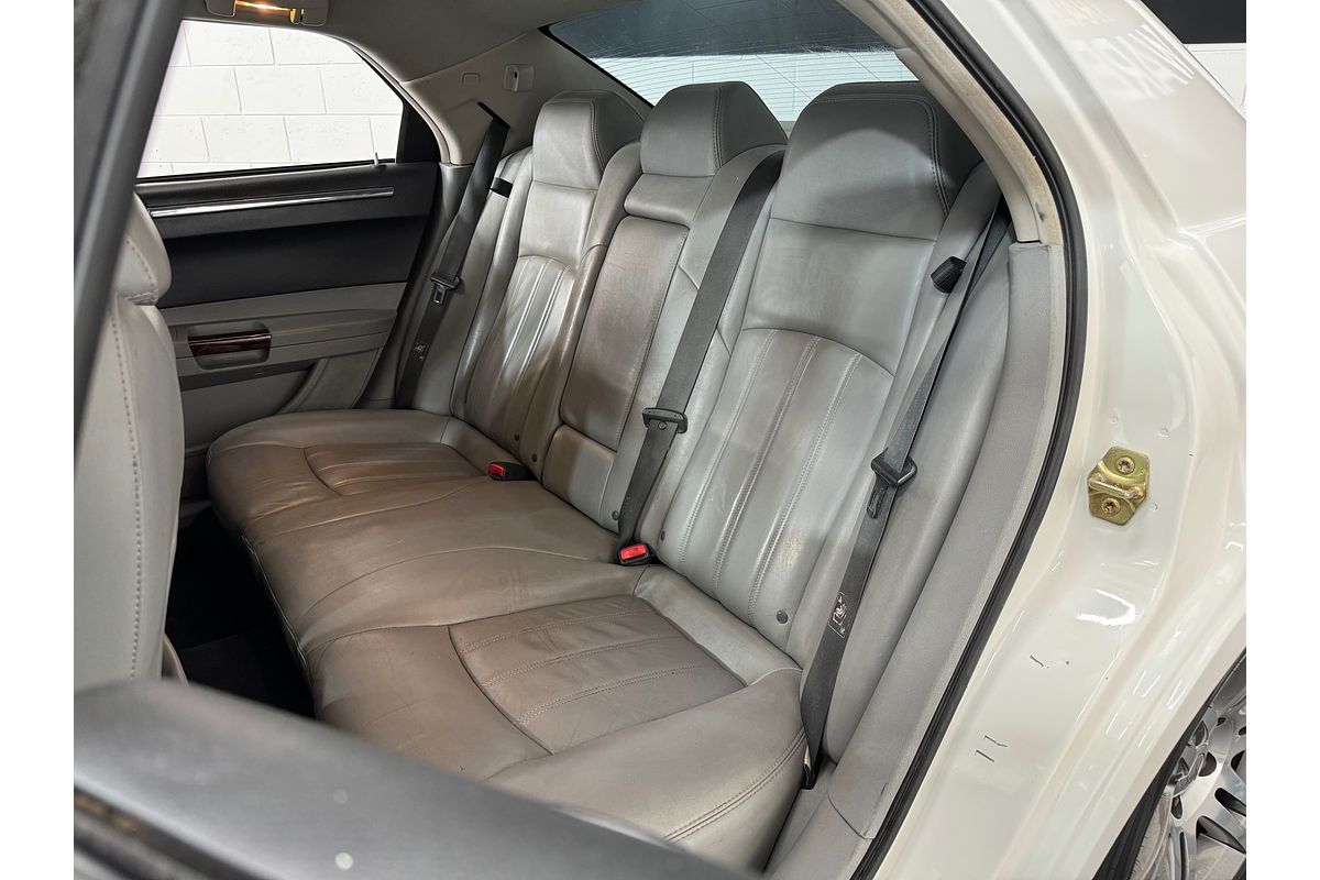 2006 Chrysler 300 C 3L Turbo Diesel Sedan