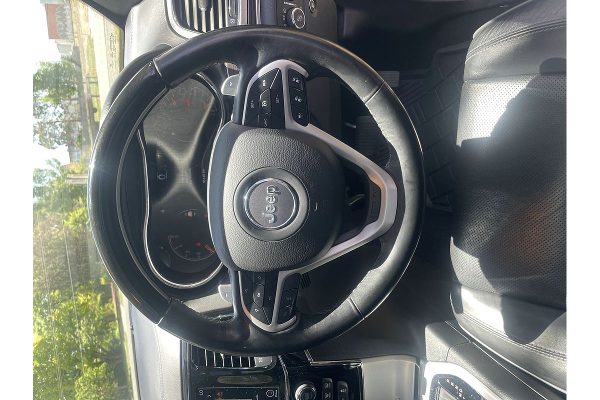 2019 Jeep Grand Cherokee Overland WK