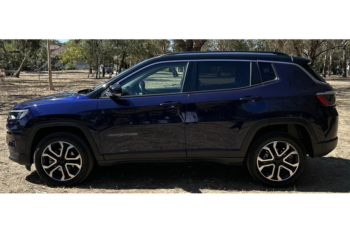 2023 Jeep Compass Limited M6