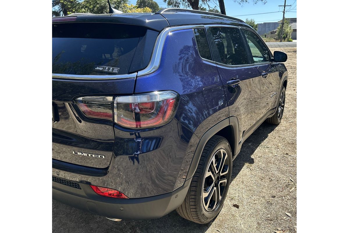 2023 Jeep Compass Limited M6