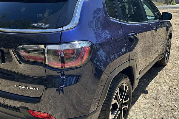 2023 Jeep Compass Limited M6