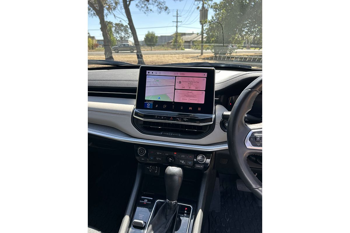 2023 Jeep Compass Limited M6