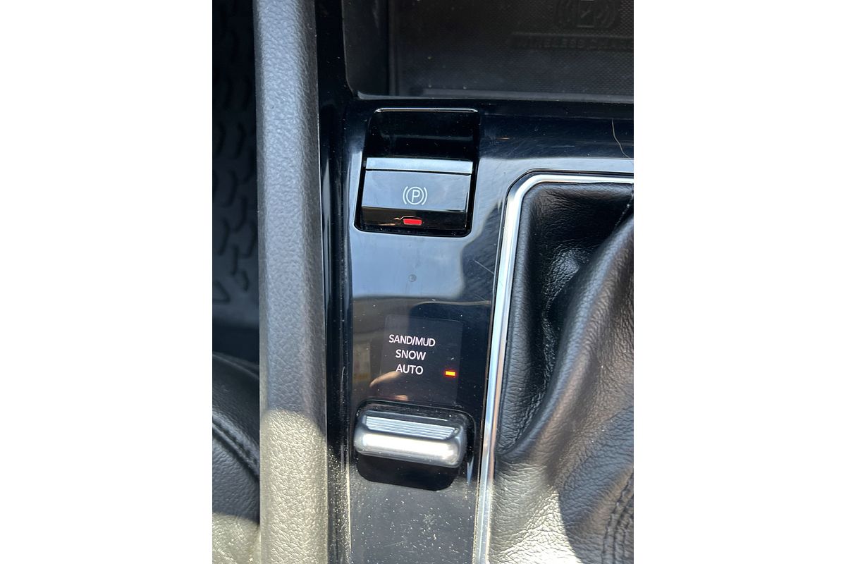 2023 Jeep Compass Limited M6