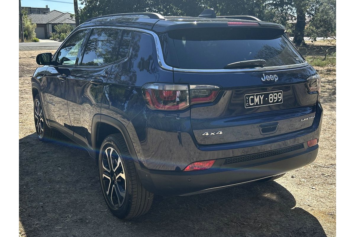 2023 Jeep Compass Limited M6