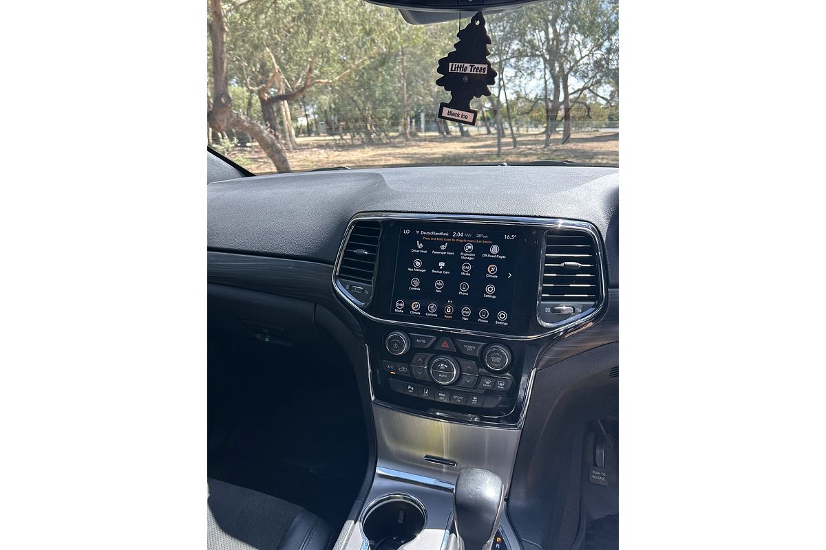 2021 Jeep Grand Cherokee Night Eagle WK