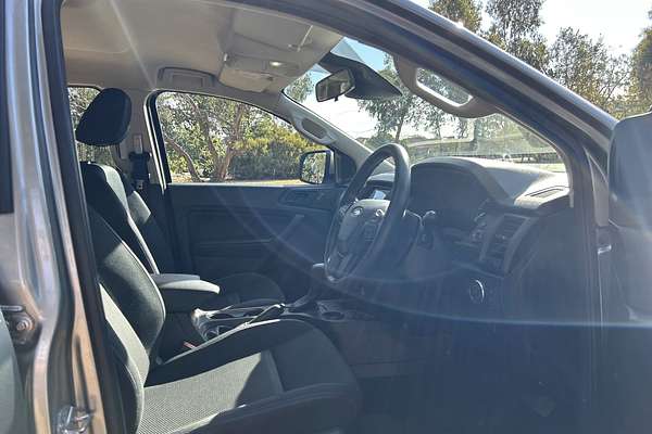 2022 Ford Everest Ambiente UA II
