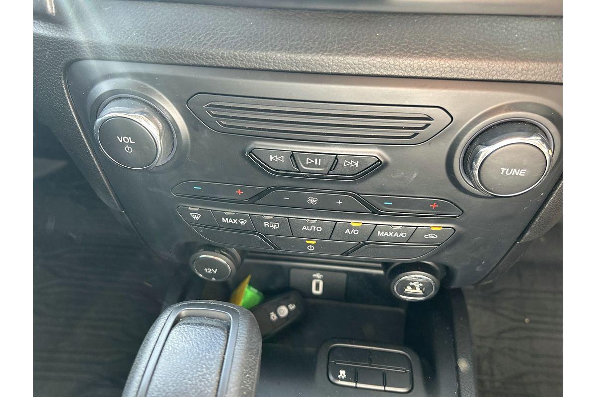 2022 Ford Everest Ambiente UA II