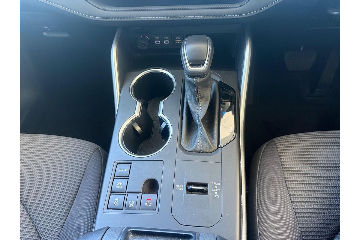 2024 Toyota Kluger GX AXUH78R