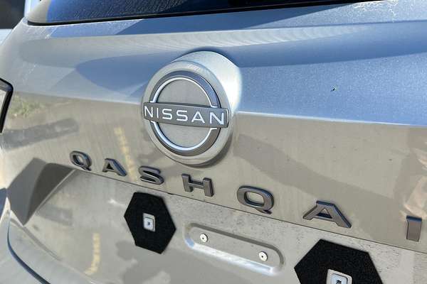 2024 Nissan QASHQAI Ti-L J12