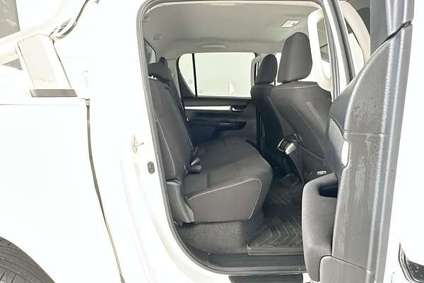 2021 Toyota Hilux SR5 GUN126R 4X4