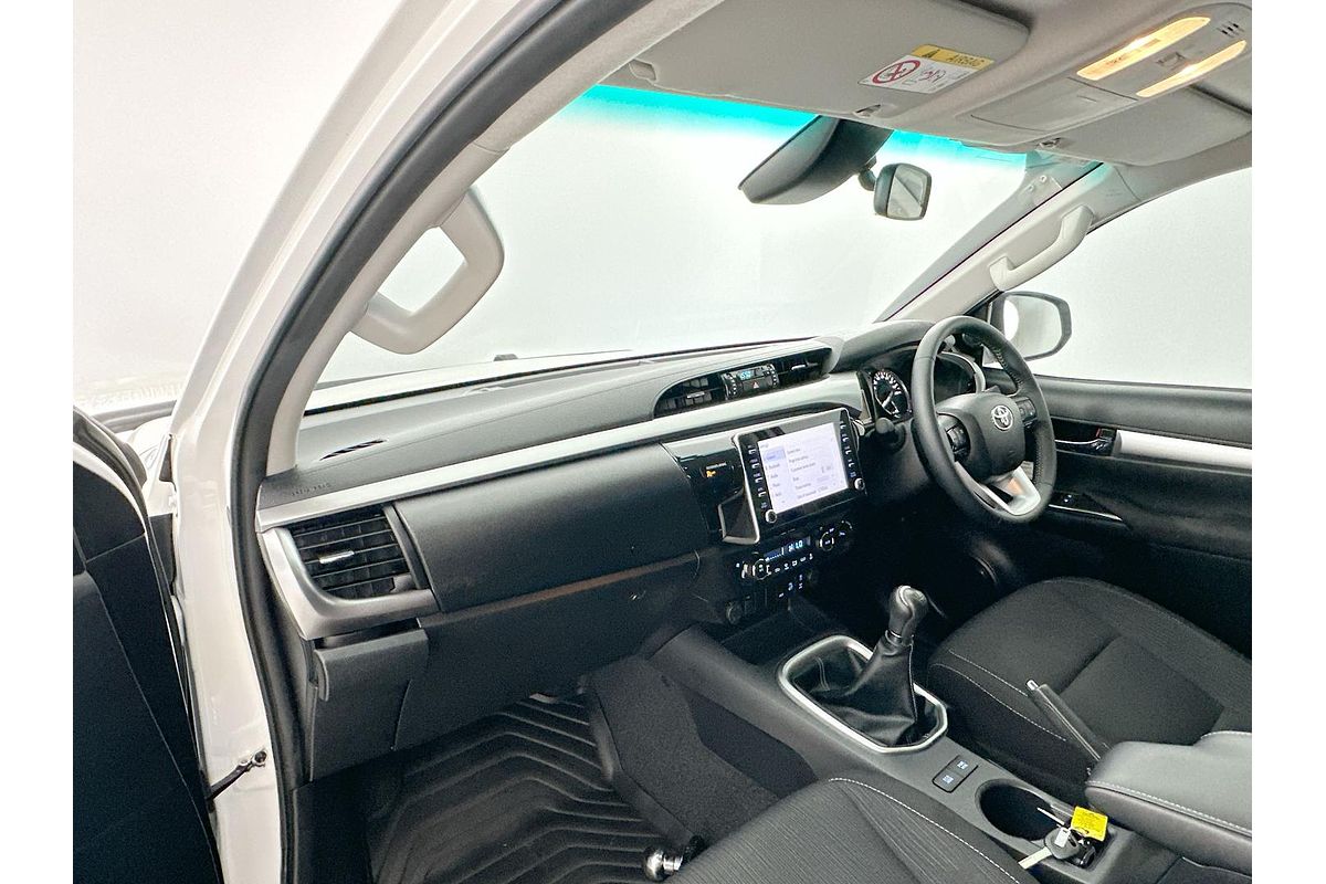 2021 Toyota Hilux SR5 GUN126R 4X4