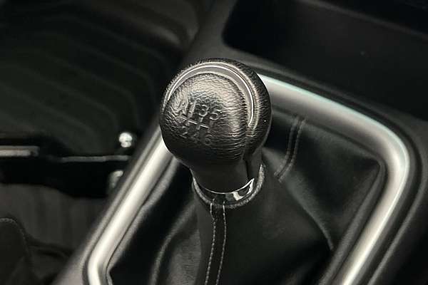 2021 Toyota Hilux SR5 GUN126R 4X4
