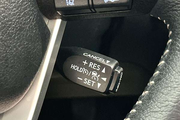 2021 Toyota Hilux SR5 GUN126R 4X4