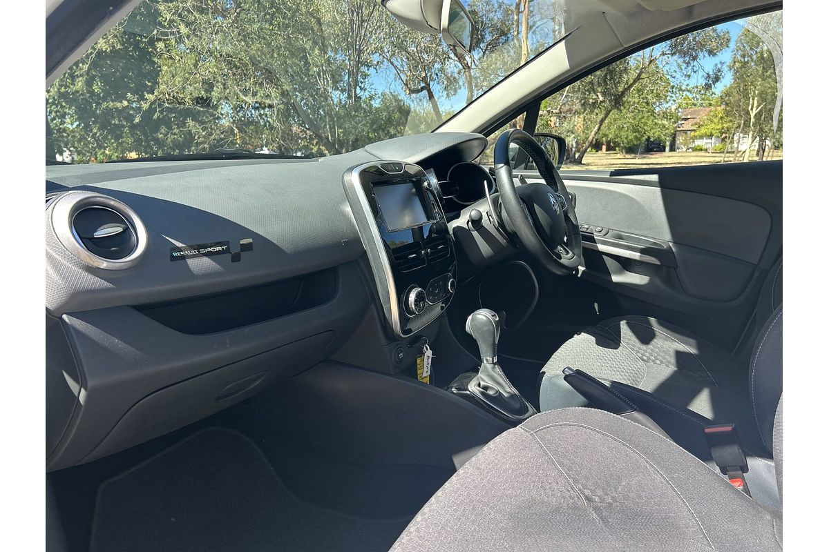 2015 Renault Clio GT IV B98