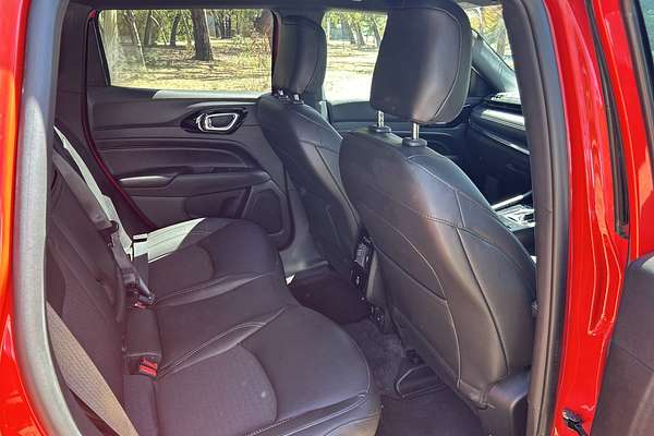 2023 Jeep Compass Night Eagle M6