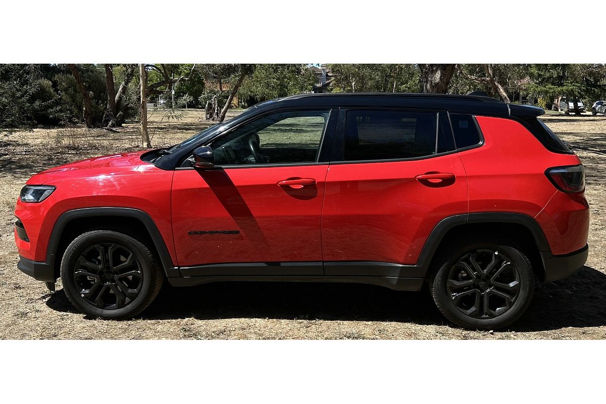 2023 Jeep Compass Night Eagle M6