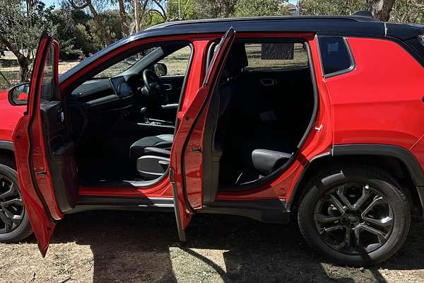 2023 Jeep Compass Night Eagle M6