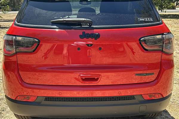 2023 Jeep Compass Night Eagle M6