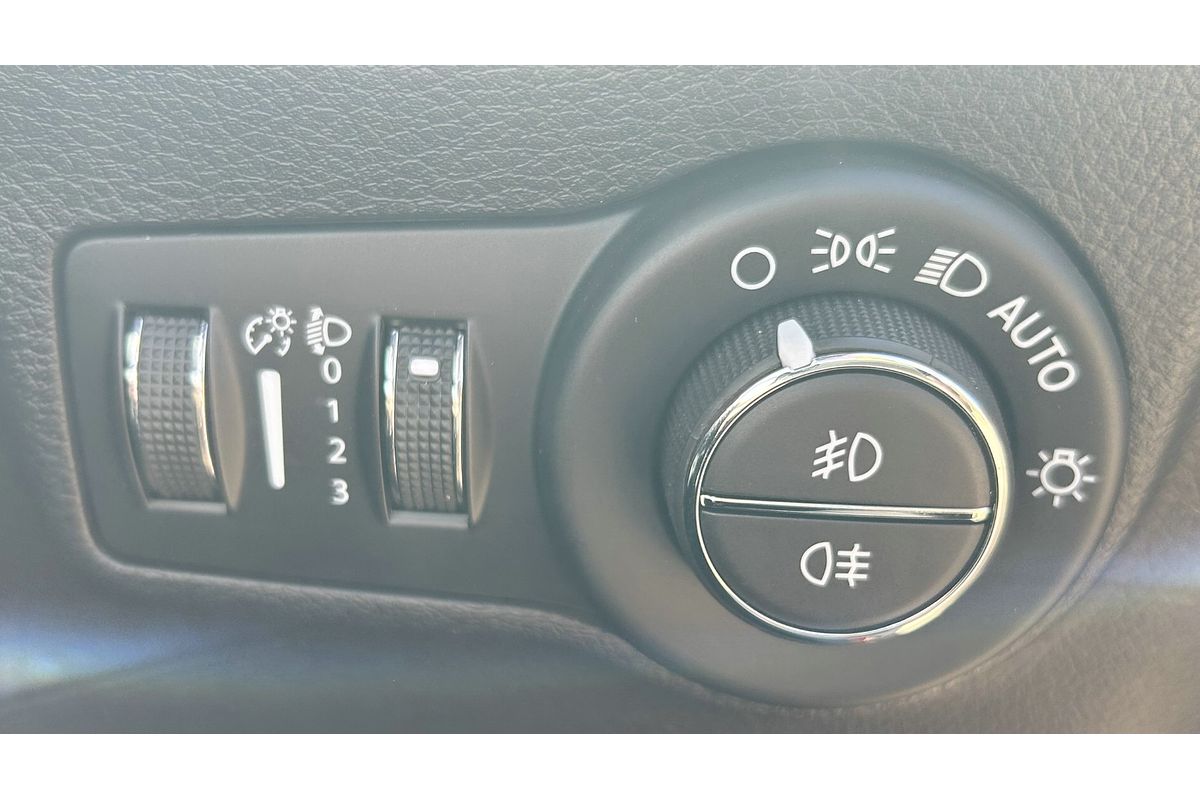 2023 Jeep Compass Night Eagle M6