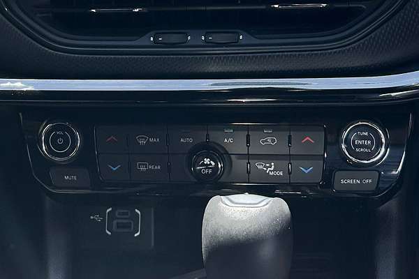 2023 Jeep Compass Night Eagle M6