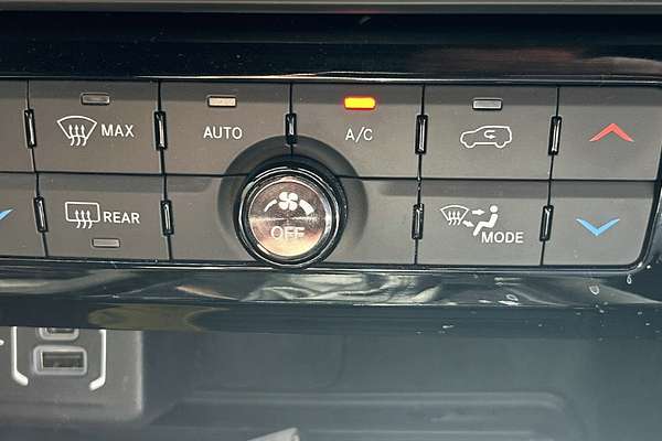 2023 Jeep Compass Night Eagle M6
