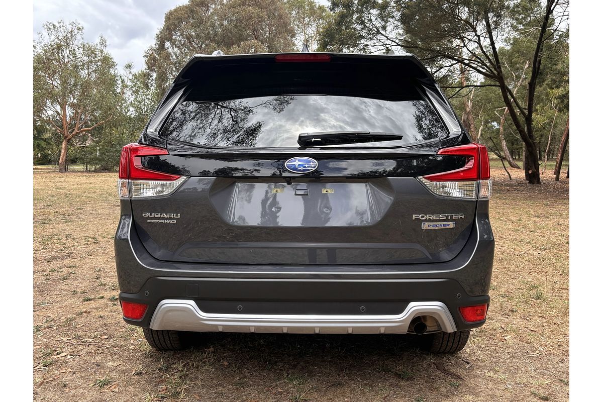 2023 Subaru Forester Hybrid L S5
