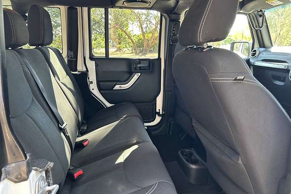 2016 Jeep Wrangler Unlimited Rubicon JK