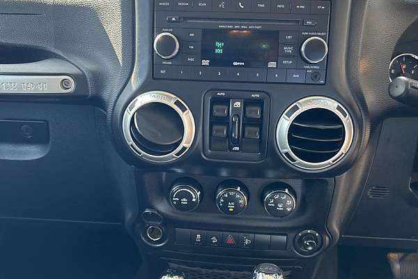 2016 Jeep Wrangler Unlimited Rubicon JK