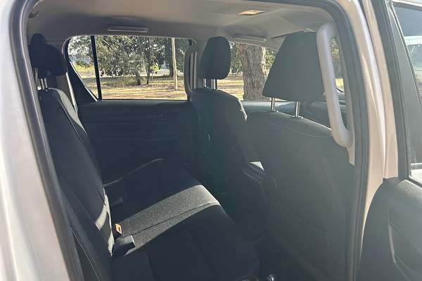 2019 Toyota Hilux SR GUN126R 4X4