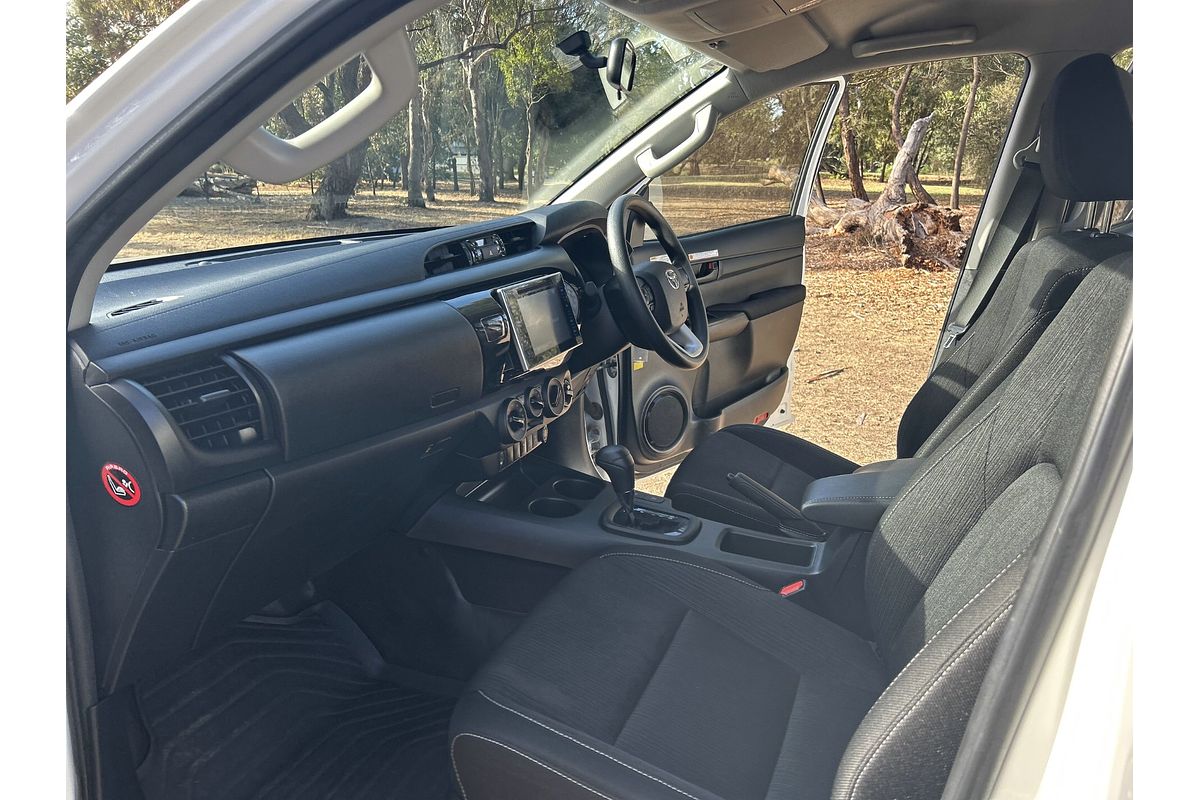 2019 Toyota Hilux SR GUN126R 4X4