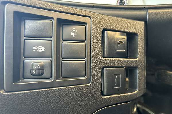 2019 Toyota Hilux SR GUN126R 4X4