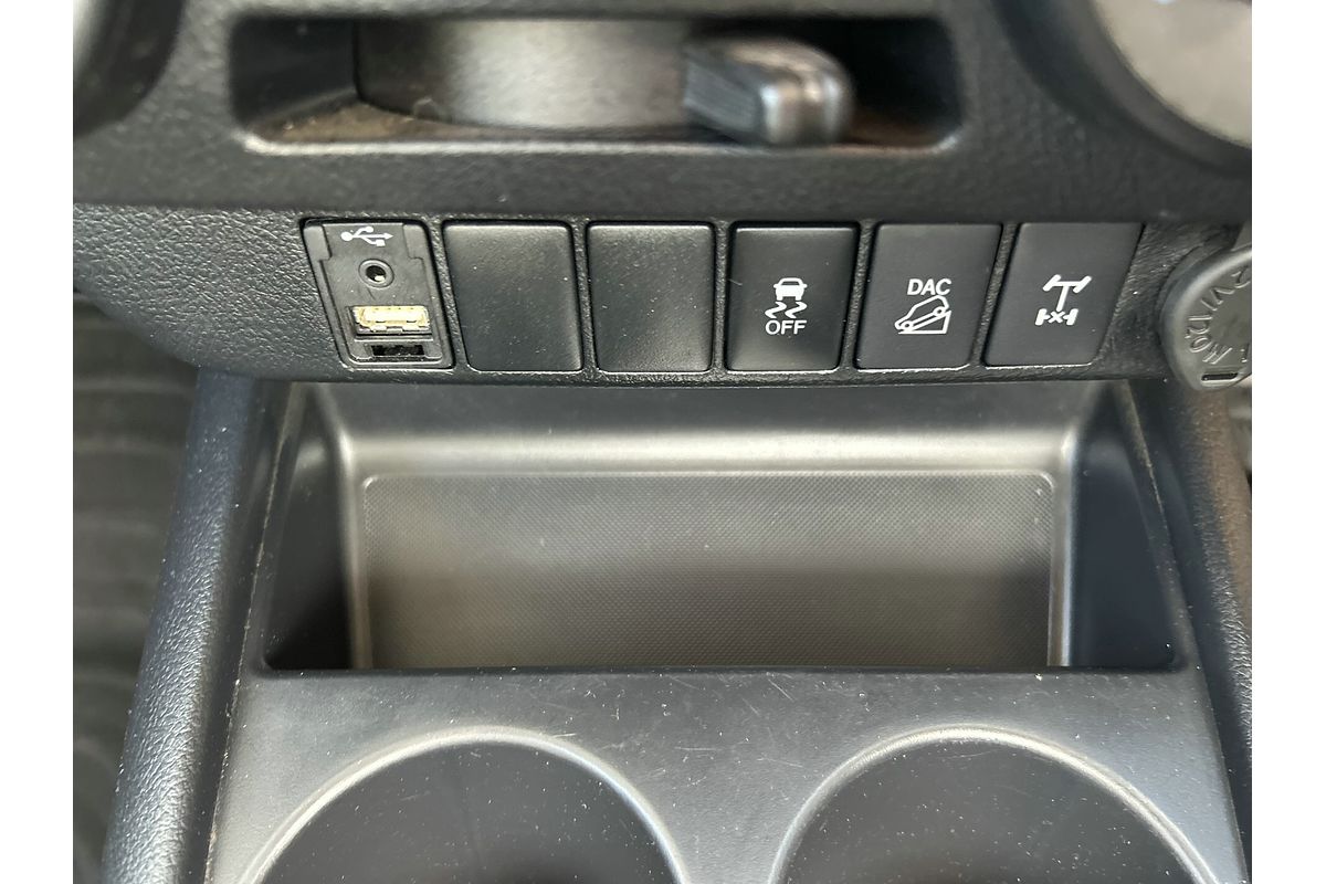2019 Toyota Hilux SR GUN126R 4X4