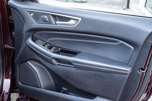2019 Ford Endura Titanium CA