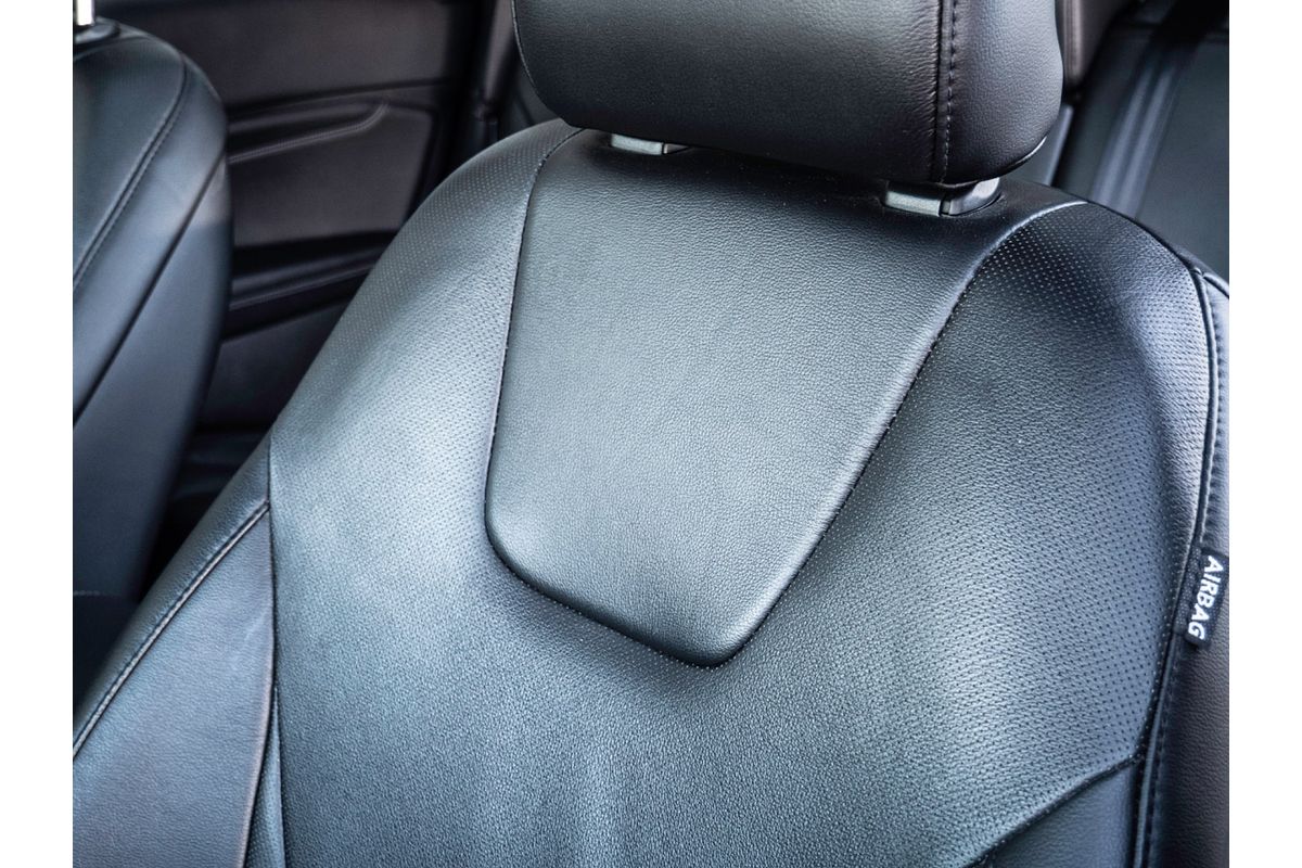 2019 Ford Endura Titanium CA