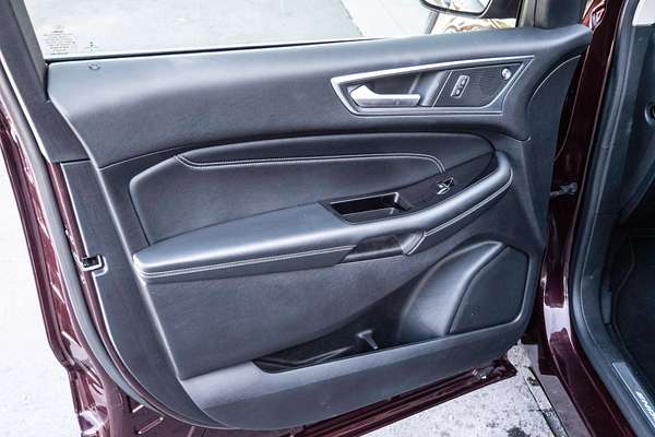 2019 Ford Endura Titanium CA