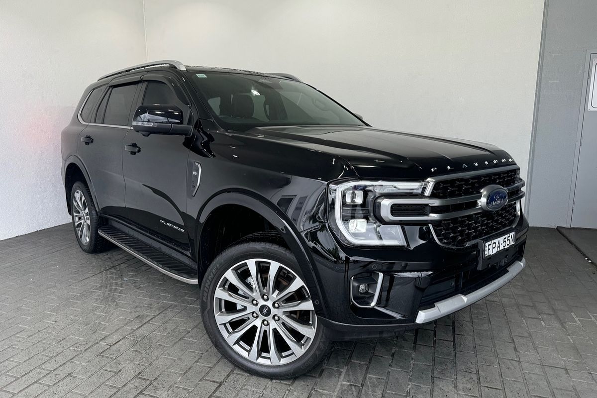 2022 Ford Everest Platinum
