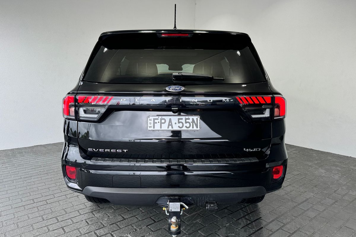 2023 Ford Everest Platinum