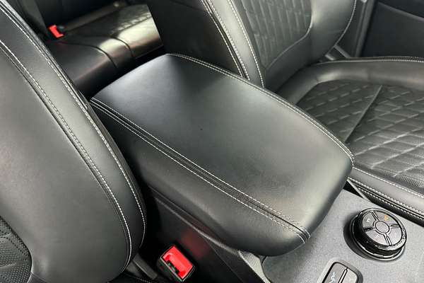 2023 Ford Everest Platinum